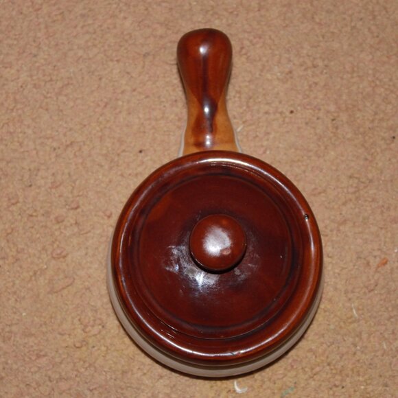 Vintage Brown Stoneware French Onion Soup Crock Bowl with Handle and Lid - Picture 6 of 16